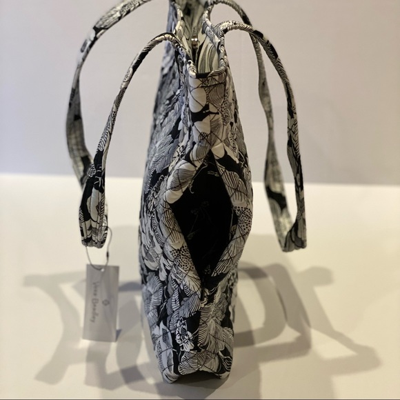 NWT Vera Bradley Tote Bag in Signature Cotton, Bedford Blooms - Picture 15 of 16